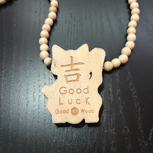 GoodWood NYC‎ Good Luck Cat Necklace Wooden Pendant Wooden Beaded - Picture 4 of 4
